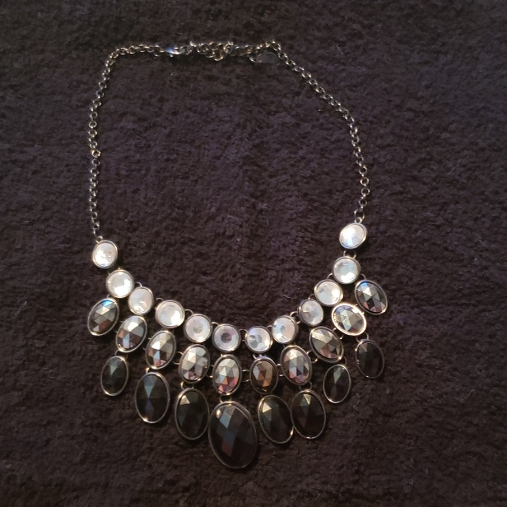 Flashy choker